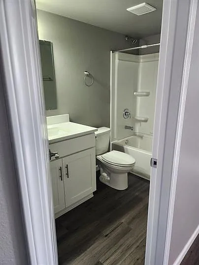 B-10 Bathroom