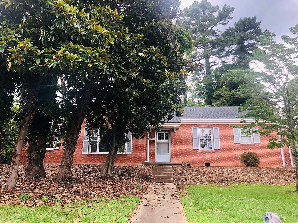1st image of 103 Cottage Grove Ct