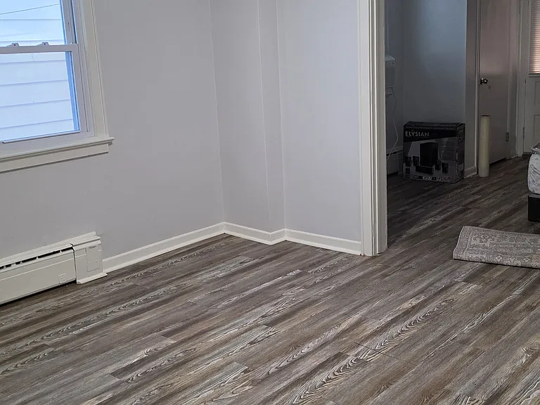 11 E Main St #11 — Photo 13