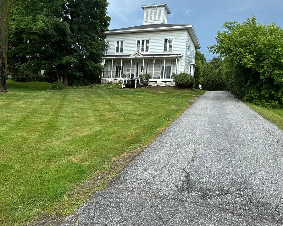 211 N Main St #2