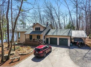 106 Cottage Rd, Winthrop, ME 04364