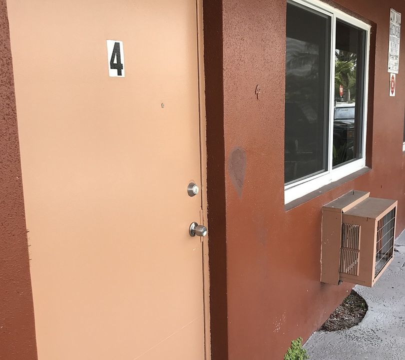 1st image of 500 NE 16th St APT 4