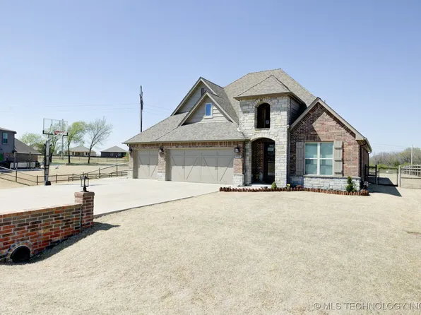 7918 S 266th East Ave, Broken Arrow, OK 74014