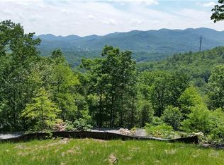 19 Robin Ridge Ln, Black Mountain, NC 28711