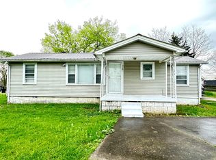 718 Needmore Rd, Clarksville, TN 37040