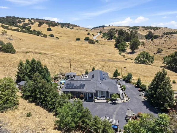 20810 Lost Ranch Rd, San Jose, CA 95120