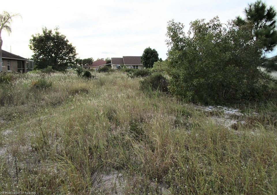 1st image of 241 Anna Maria Way NE