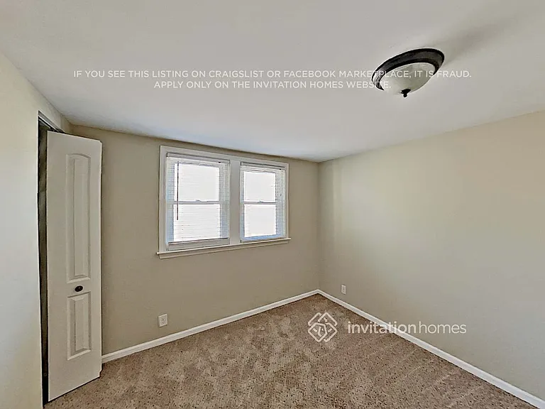 2137 N 75th Ct — Photo 19