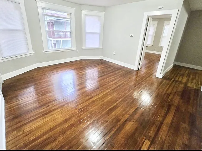86 Dickerman St #2 — Photo 5
