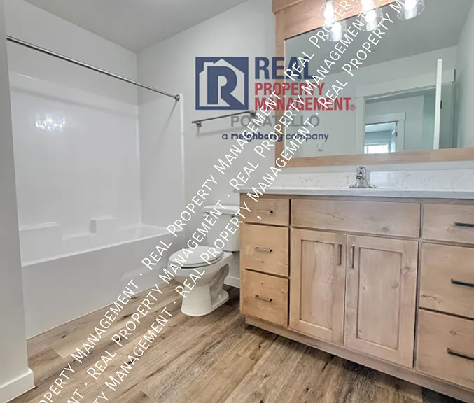 5405 Park Lawn Dr #203 — Photo 11
