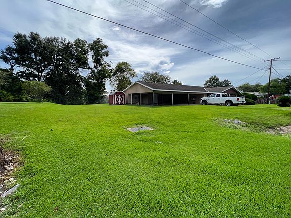 2nd image of 2703 Highway 308