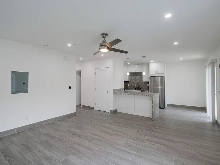 3603 King St — Photo 8