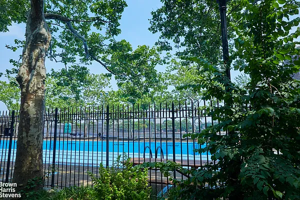 Rented by Brown Harris Stevens | media 16