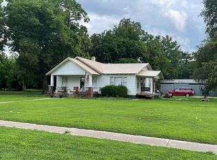 301 E Cedar St, Bertrand, MO 63823