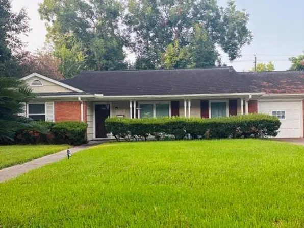 5617 Flack Dr, Houston, TX 77081