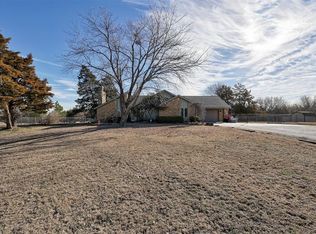 5 Oakridge Dr, Shawnee, OK 74804
