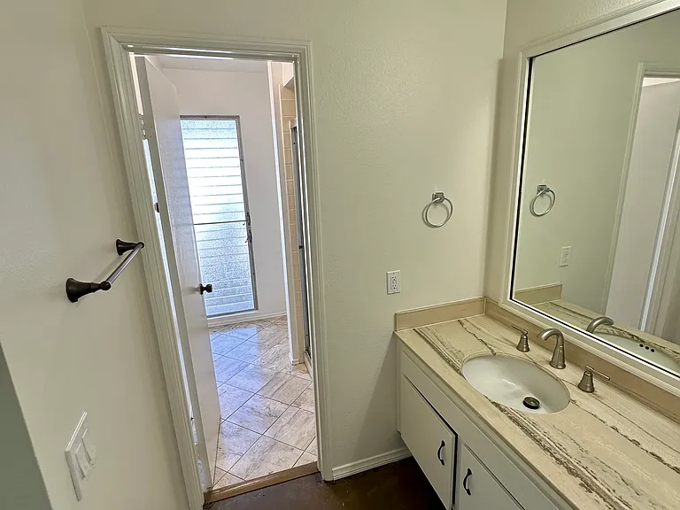 6566 Ridge Manor Ave — Photo 10