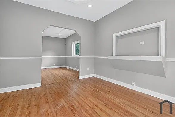 844 W 51st Pl #1 — Photo 14