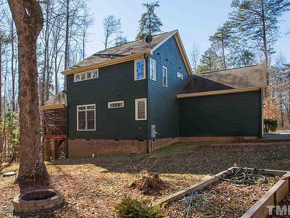 3rd image of 129 Olive Creek Ct