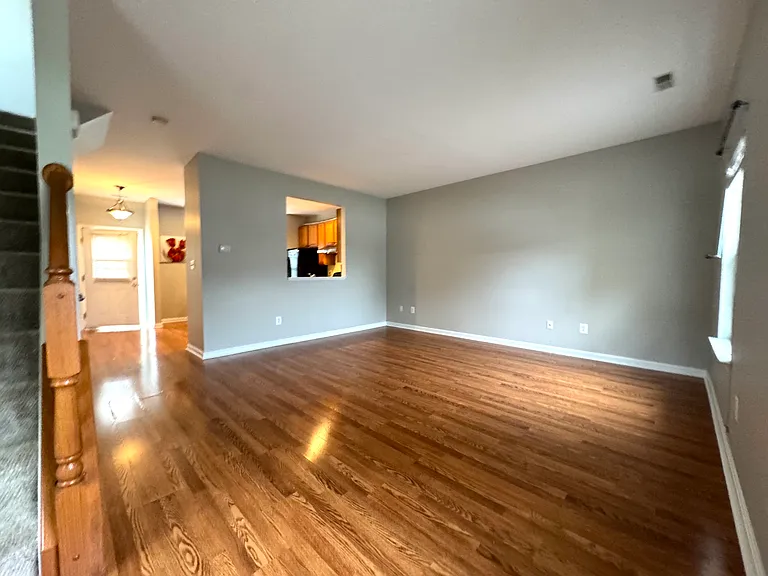 716 Blossom Dr - Living Room