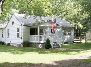 7232 Melody Ln, Jenison, MI 49428