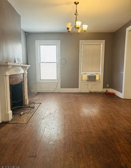 961 Lafayette St — Photo 4
