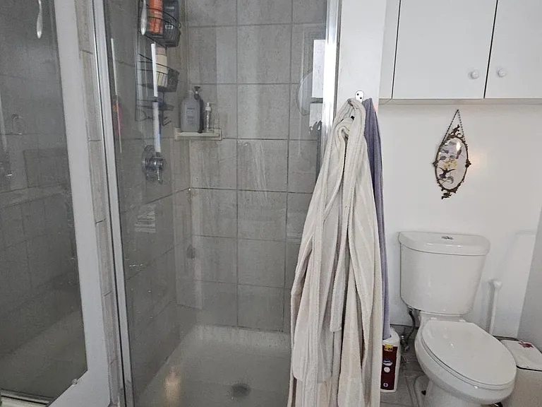 304 W Evergreen Ave #3F — Photo 19