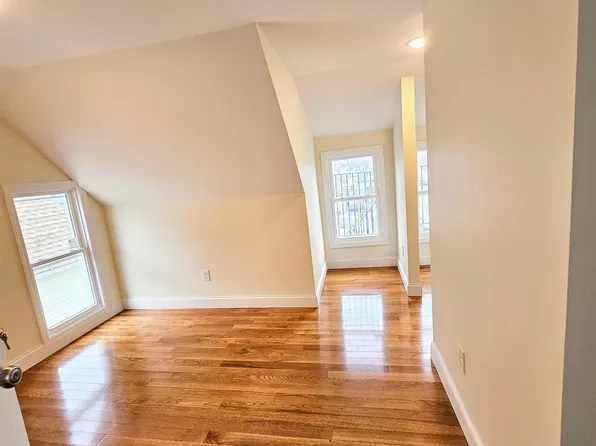 318 75th Street image 6 of 6