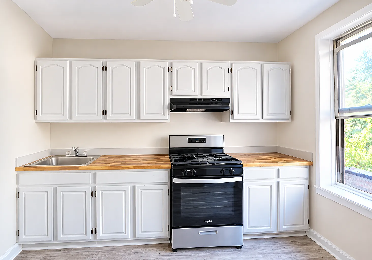 1040 Nostrand Avenue — Photo 4