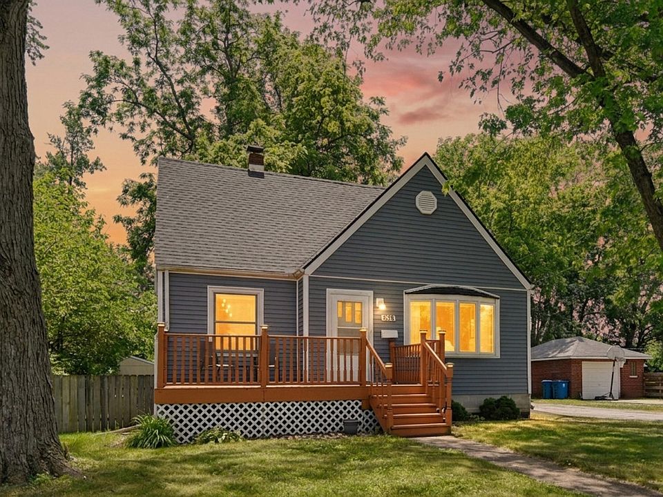 1st image of 628 212th Pl