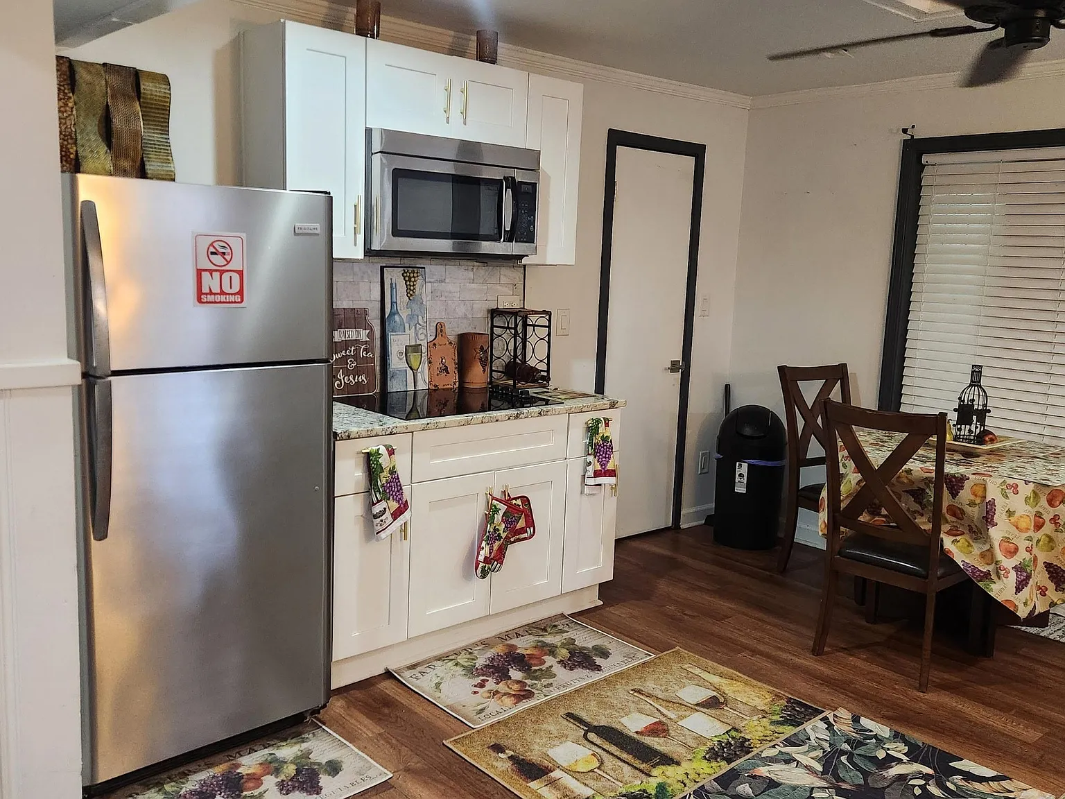 4 bed, 4.0 bath, 5000 sqft, $1,707 — Photo 4