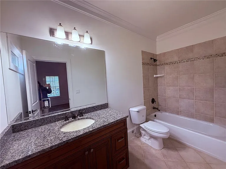 2617 Canterbury Trl NE — Photo 26