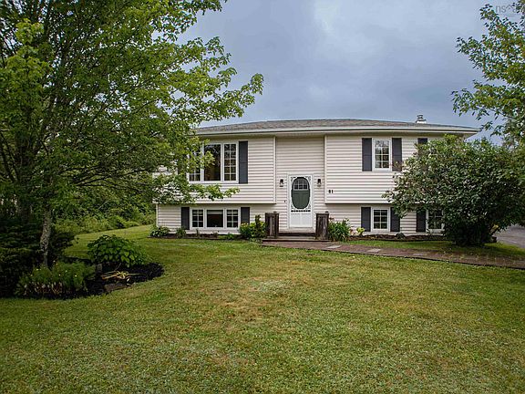 2nd image of 81 Bonavista Ave