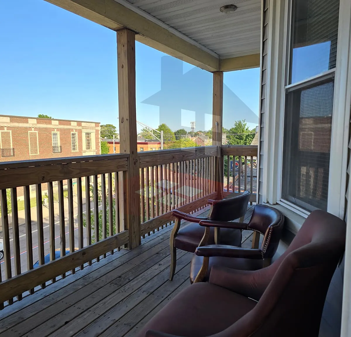 2 bed, $1,900 — Photo 1
