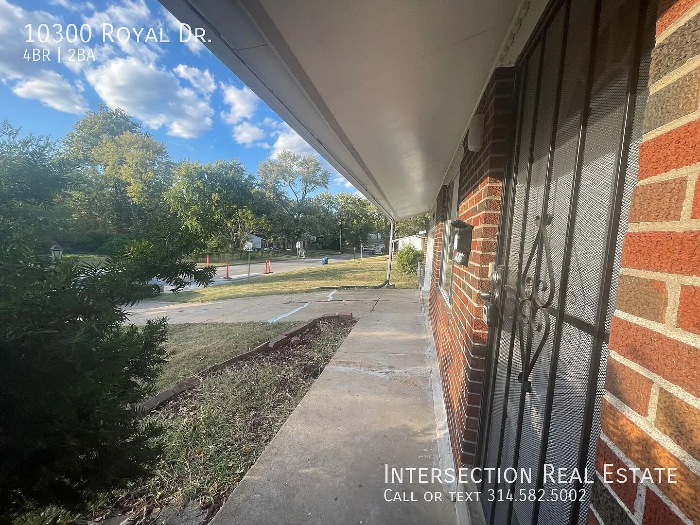 Spacious 4Bed/2Bath With Lots of Great Updates! — Photo 4