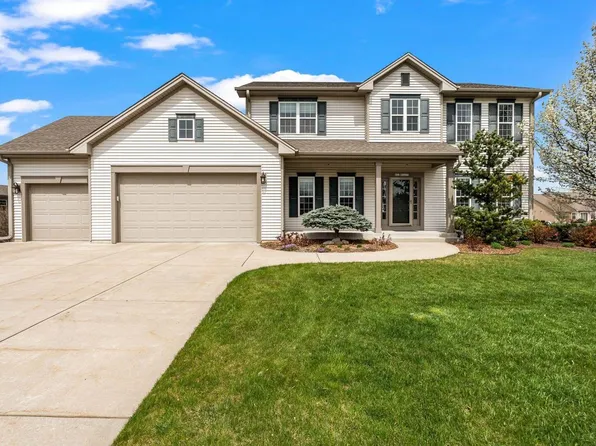 N41W22672 Sunder Creek DRIVE, Pewaukee, WI 53072
