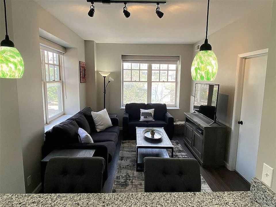 1st image of 139 N 11th St APT 302