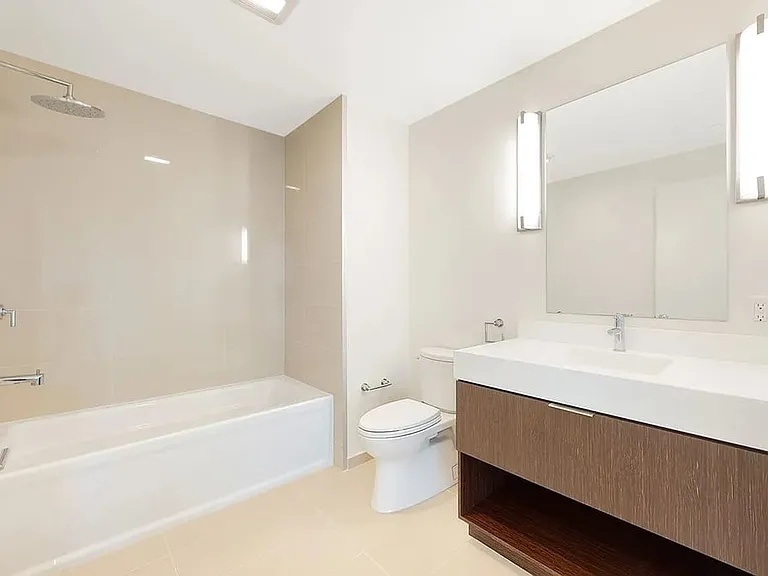 10 Kennedy Pl #209 — Photo 17
