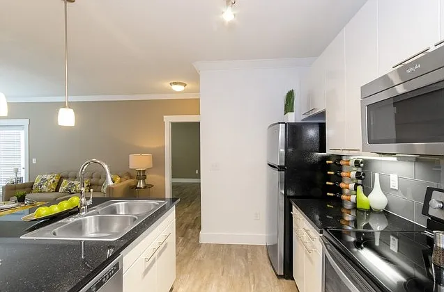 Elegant Kitchen | Apartments Seabrook TX | The Towers of Seabrook Elegant Kitchen | Apartments Seabrook TX | The Towers of Seabrook
