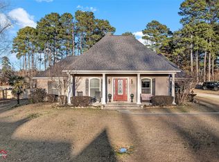 1945 Honeytree Trl, Haughton, LA 71037