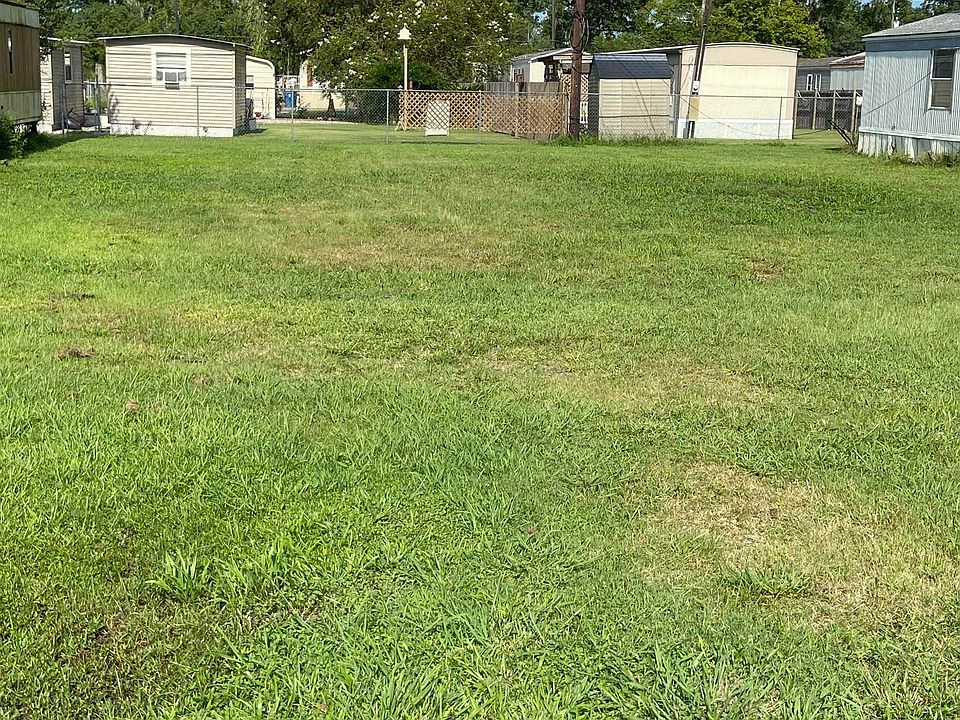 1st image of 20270 Daniel Ln