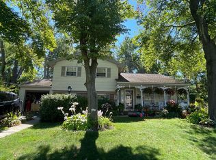 216 Ivy Dr, Woodbury Heights, NJ 08097