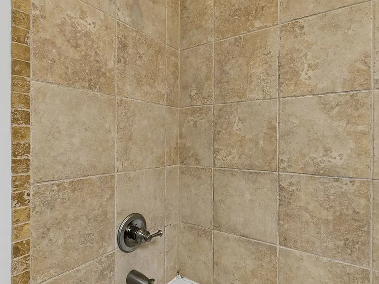 2110 Acklen Ave #101 — Photo 31