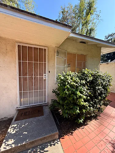 97 N Craig Ave #2 Photo 1