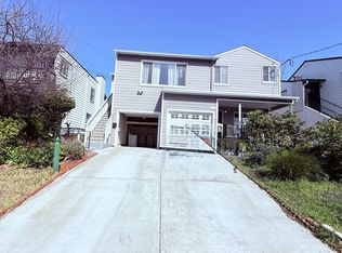 3320 Delaware St., Oakland, CA 94602