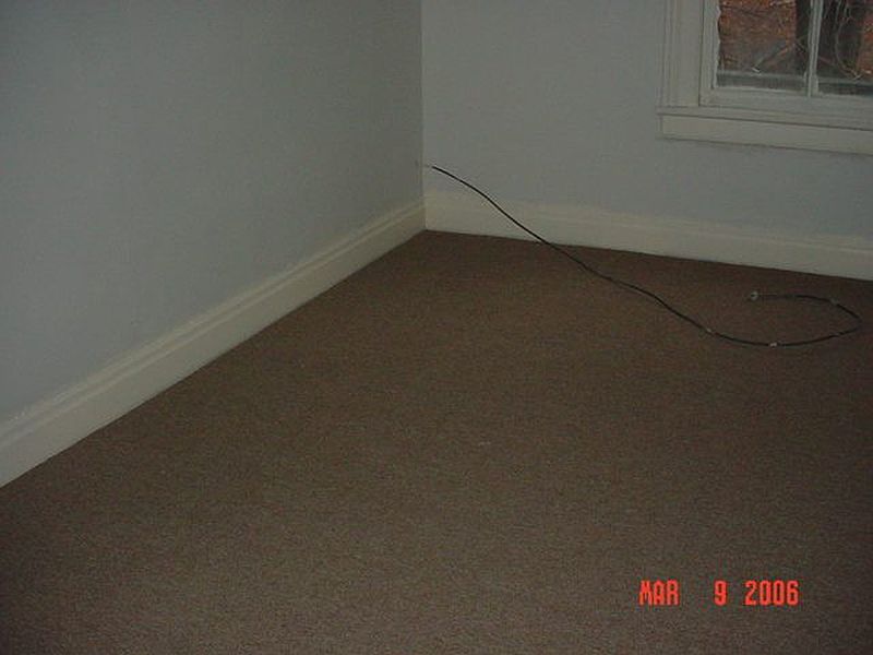 2nd image of 1 E SUNNYSIDE Street