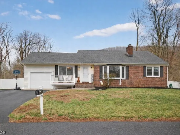 5 Birch Rd, Byram Twp., NJ 07821