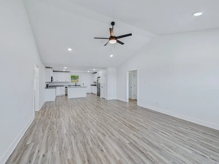 125 Coal Mountain Rd — Photo 9