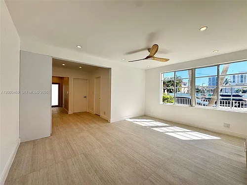 6944 Byron Ave #1 Photo 1