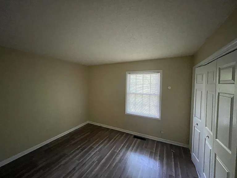 3751 Cambridge Station Dr — Photo 31